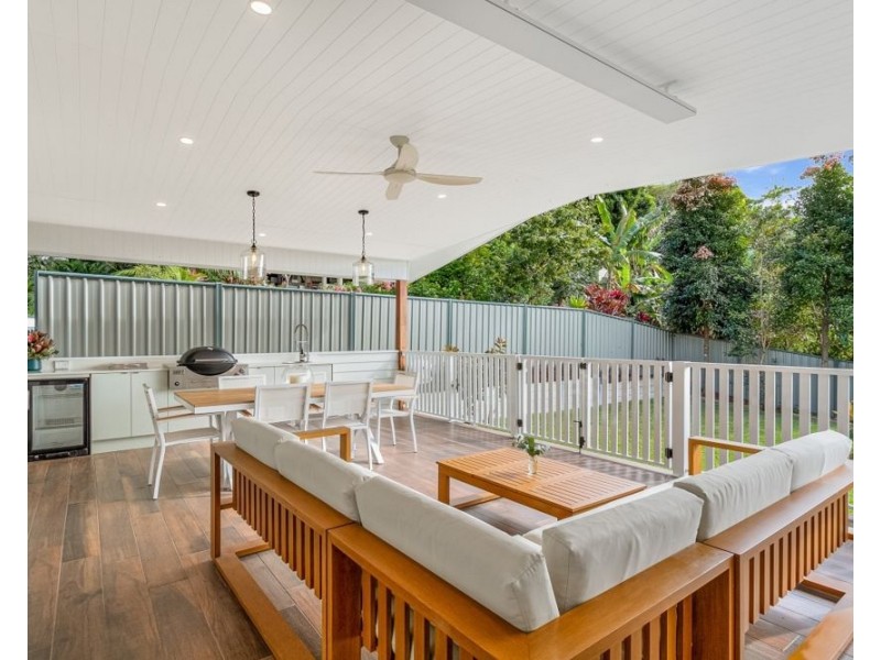 3 Kent Street, Coolangatta QLD 4225