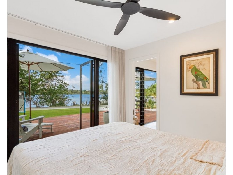 13 Wommin Lake Crescent, Fingal Head NSW 2487