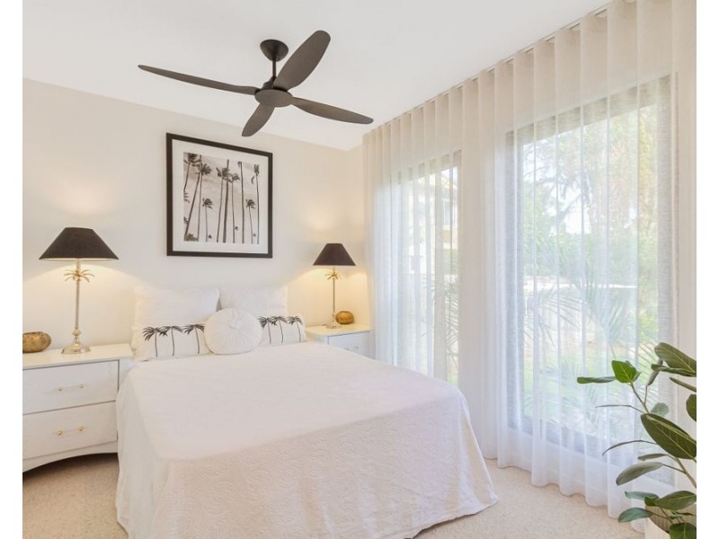 13 Wommin Lake Crescent, Fingal Head NSW 2487