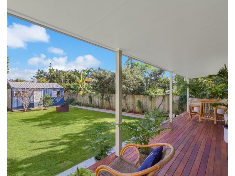 13 Wommin Lake Crescent, Fingal Head NSW 2487