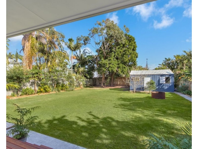 13 Wommin Lake Crescent, Fingal Head NSW 2487