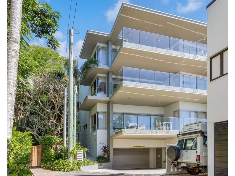 3/810 Pacific Parade, Currumbin QLD 4223