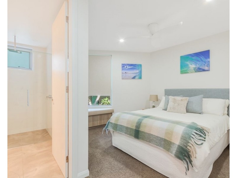 3/810 Pacific Parade, Currumbin QLD 4223