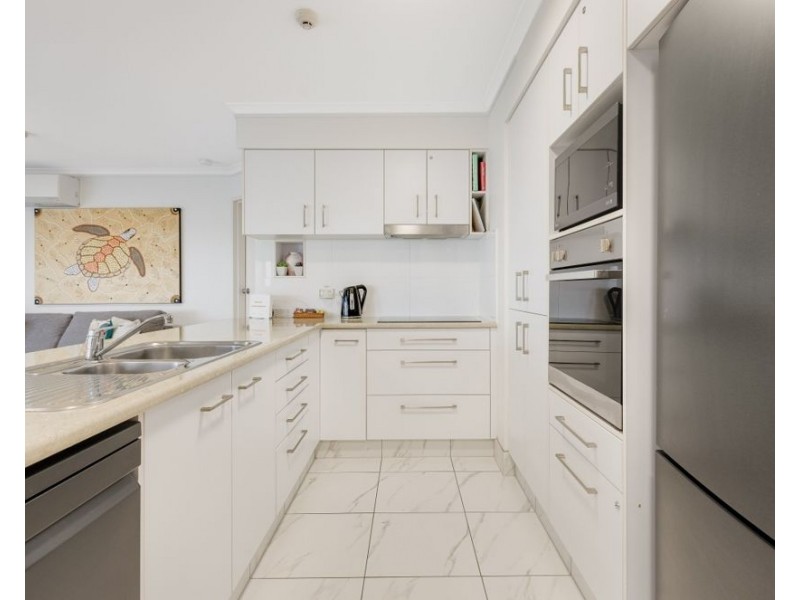 11/265 Boundary Street, Coolangatta QLD 4225