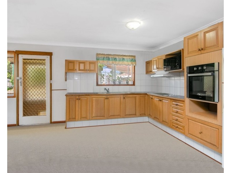 24 Lakes Drive, Tweed Heads West NSW 2485