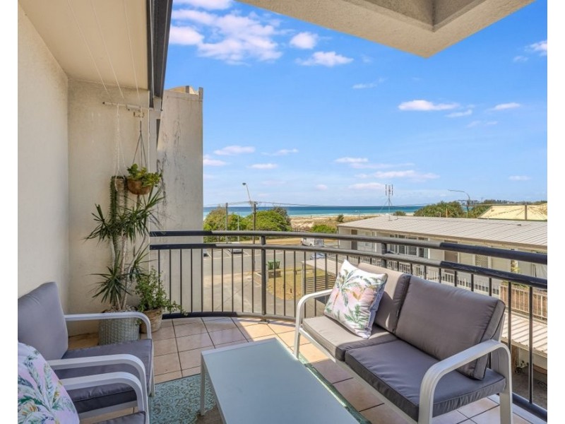 11/80 Pacific Parade, Bilinga QLD 4225
