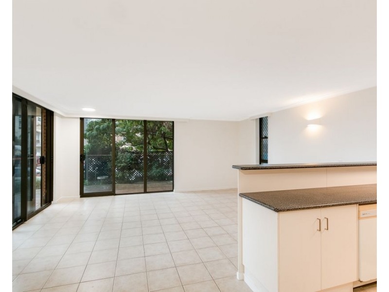 1/7 Ward Street, Coolangatta QLD 4225