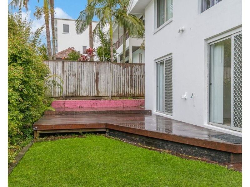 98a Dutton Street, Coolangatta QLD 4225
