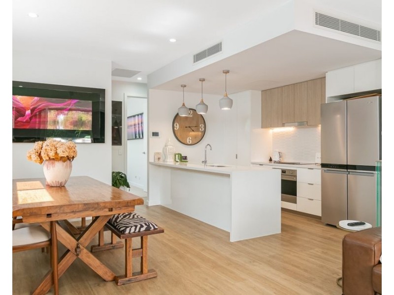 7/51 Dixon Street, Coolangatta QLD 4225