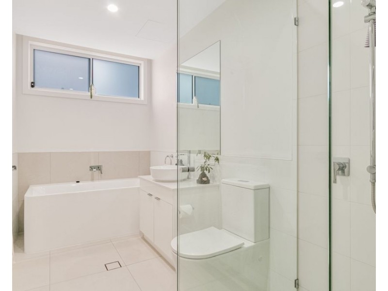 7/51 Dixon Street, Coolangatta QLD 4225