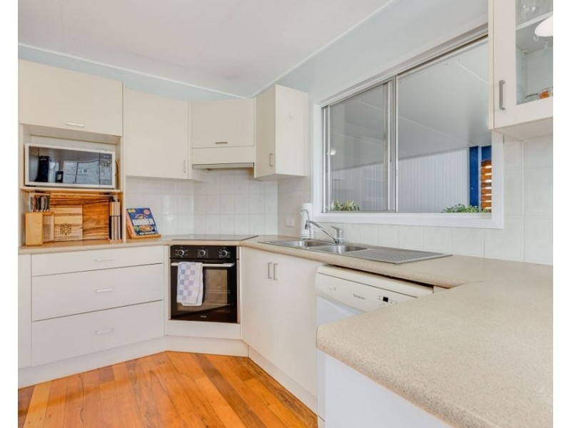 31 Lakes Drive, Tweed Heads West NSW 2485