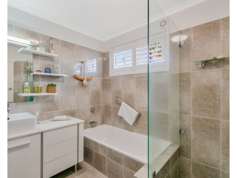 20 Main Road, Fingal Head NSW 2487