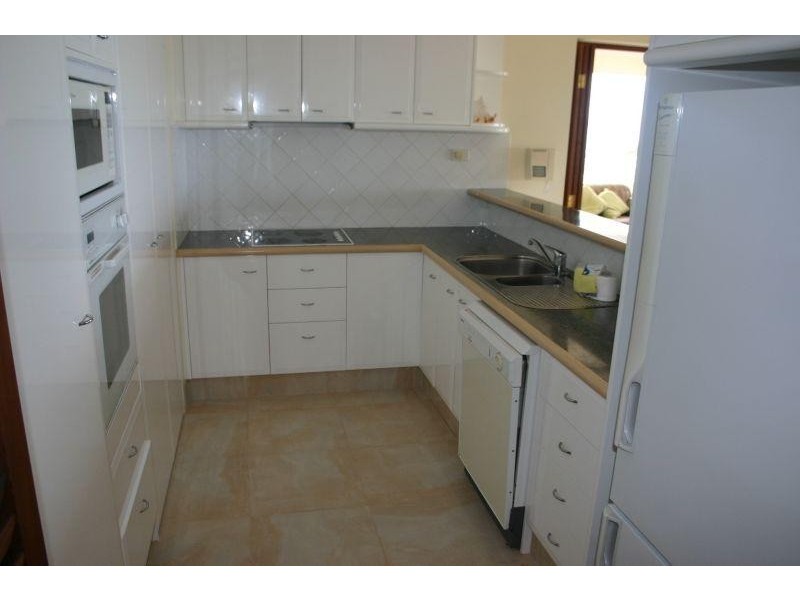 Rainbow Bay QLD 4225