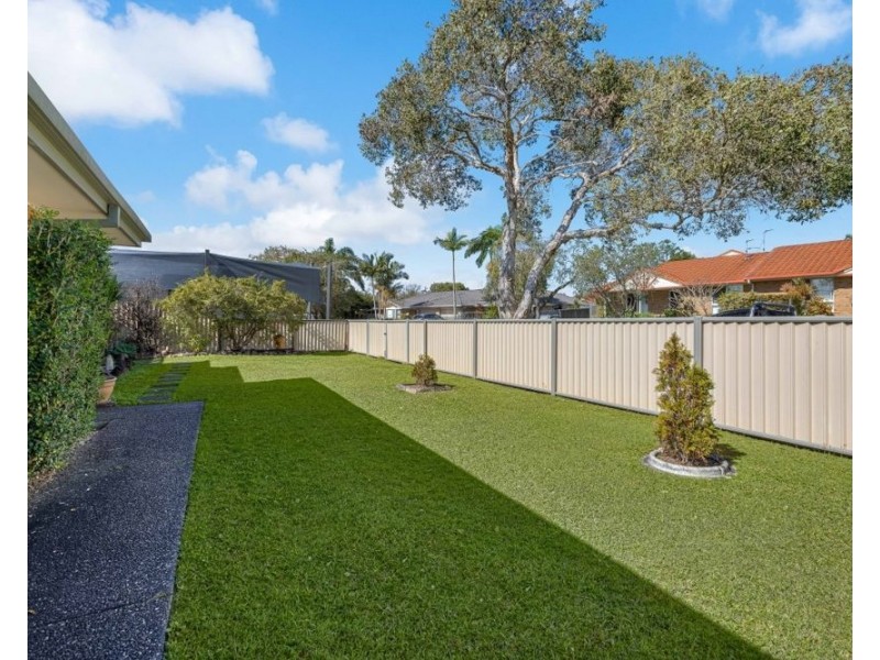 4A Monterey Avenue, Banora Point NSW 2486