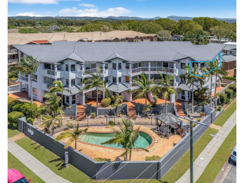 11/5-7 Ocean St, Coolangatta QLD 4225