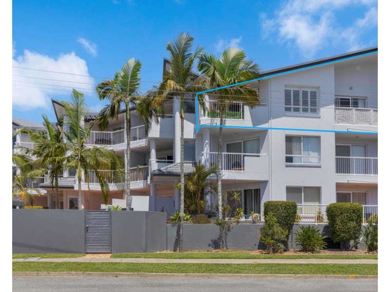 11/5-7 Ocean St, Coolangatta QLD 4225