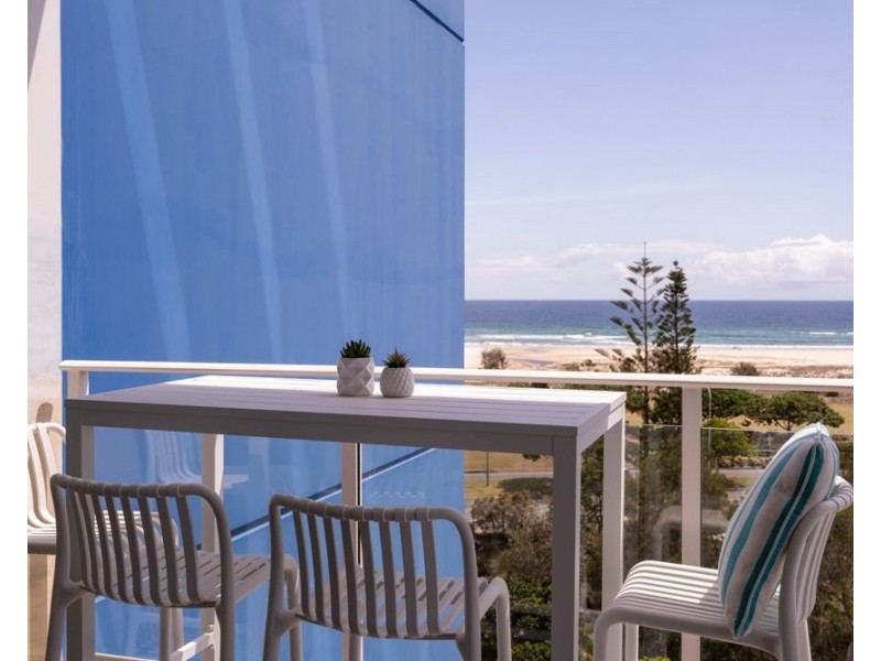 410 2 Creek Street  KIRRA SURF, Coolangatta QLD 4225