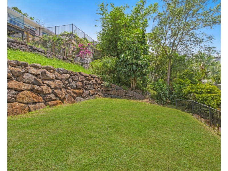 28 Stapylton Street, Coolangatta QLD 4225