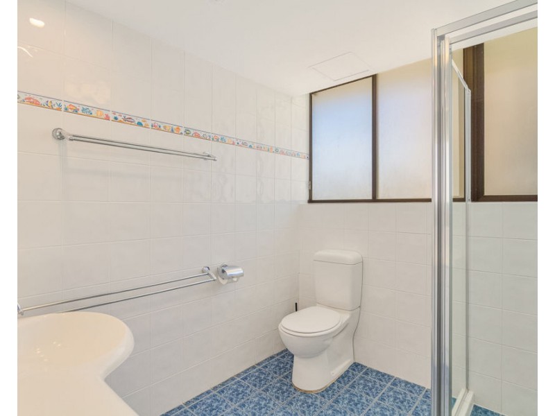 6B/166 Marine Parade, Coolangatta QLD 4225