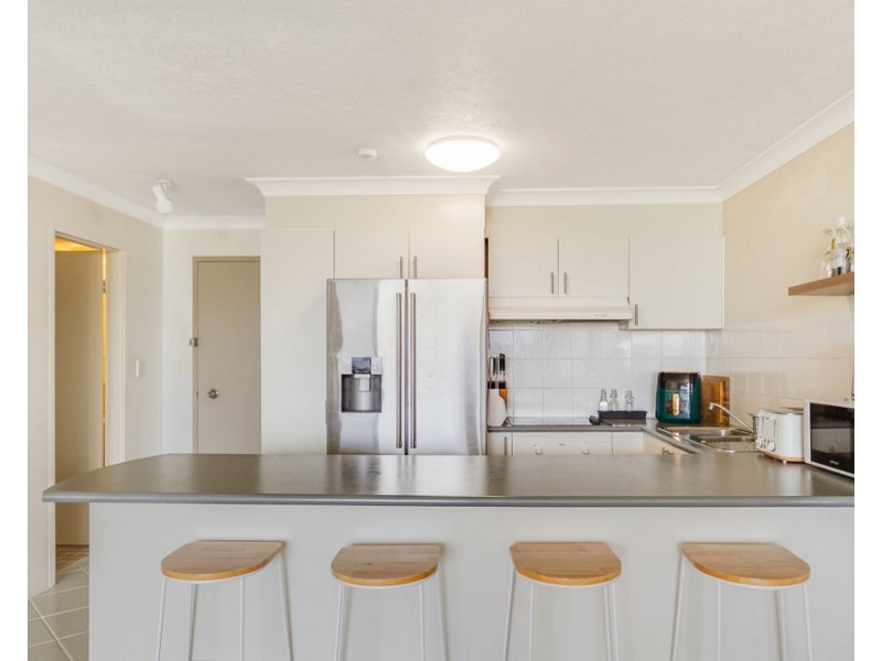 18/387 Golden four drive, Bilinga QLD 4225