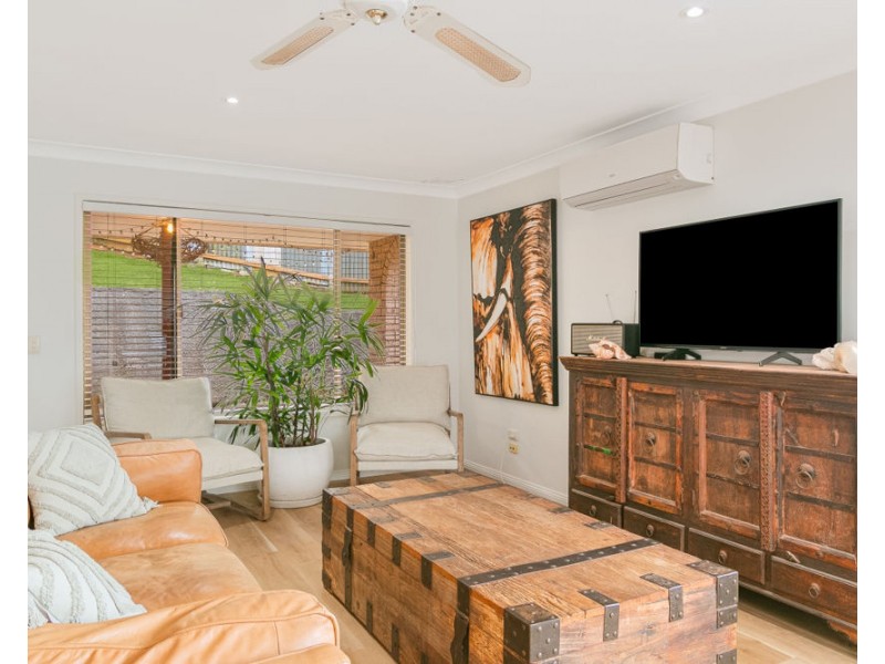 1/68 Oyster Point Road, Banora Point NSW 2486