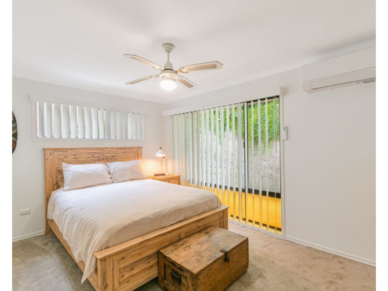 1/68 Oyster Point Road, Banora Point NSW 2486