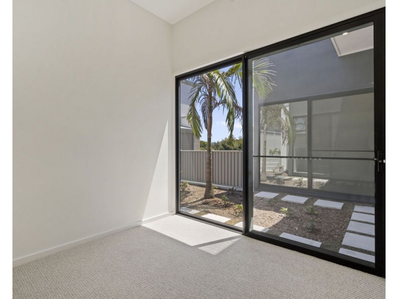1/14 Merlot Court, Tweed Heads South NSW 2486