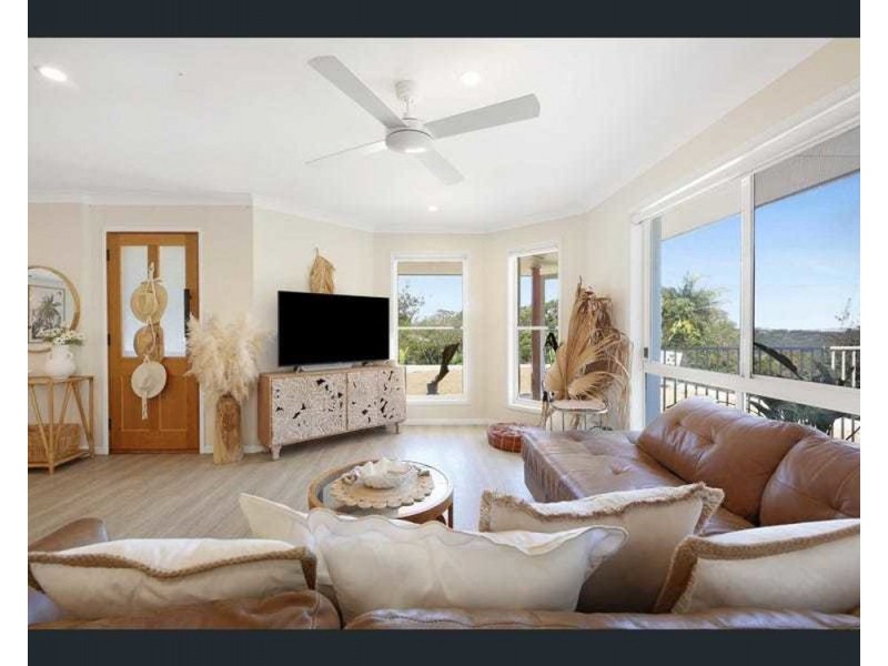 18 Fir Street, Bilambil Heights NSW 2486