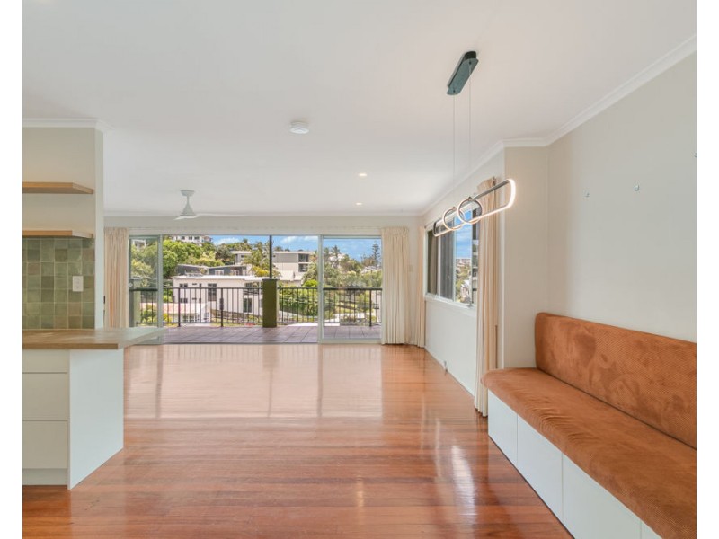 32 Stapylton Street, Coolangatta QLD 4225