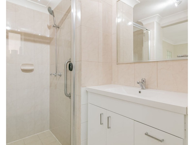 32 Stapylton Street, Coolangatta QLD 4225