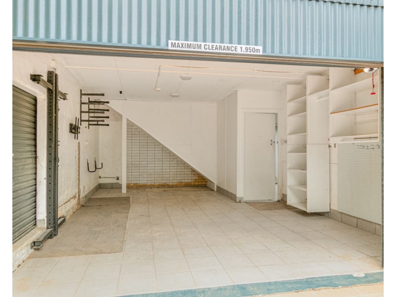 32 Stapylton Street, Coolangatta QLD 4225