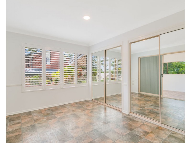 4 Bluegum Boulevard, Banora Point NSW 2486