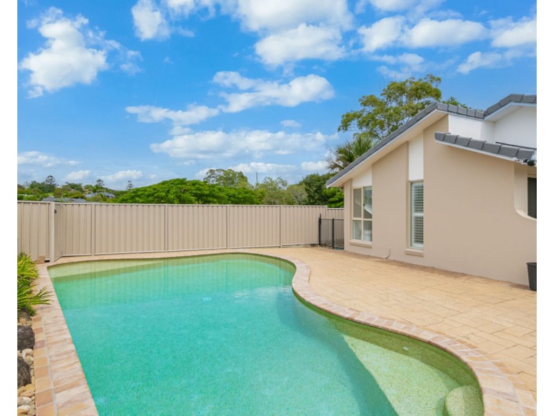 4 Bluegum Boulevard, Banora Point NSW 2486