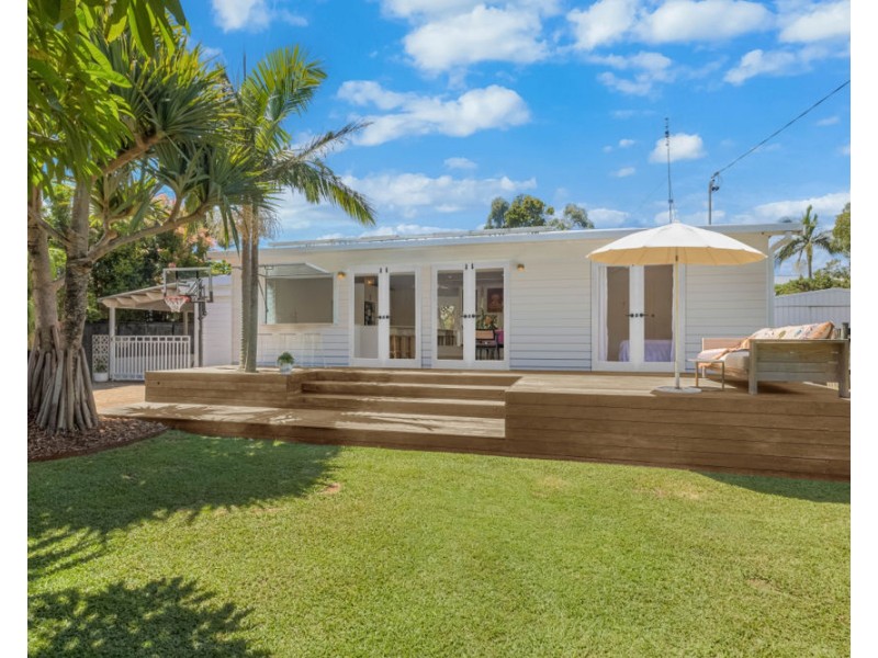 25 Fingal Road, Fingal Head NSW 2487