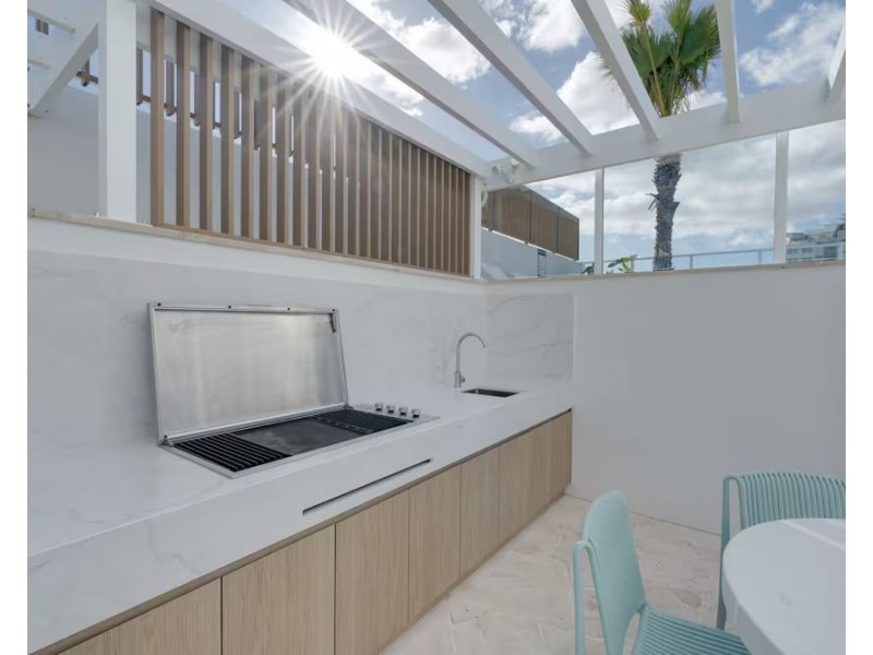 204/141 Musgrave Street, Coolangatta QLD 4225