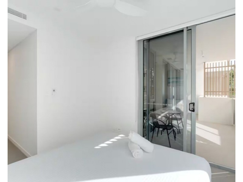 204/141 Musgrave Street, Coolangatta QLD 4225