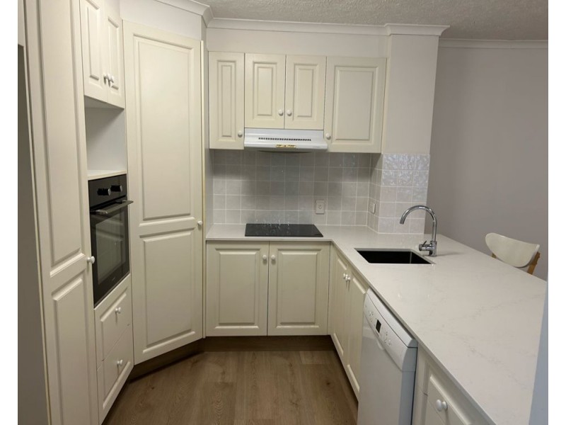 6/14 Douglas Street, Kirra QLD 4225