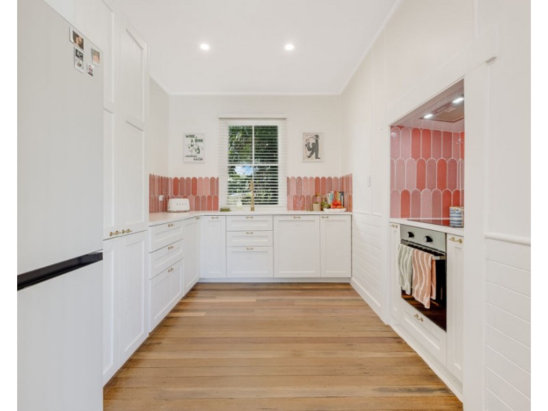 13 Fingal Road, Fingal Head NSW 2487