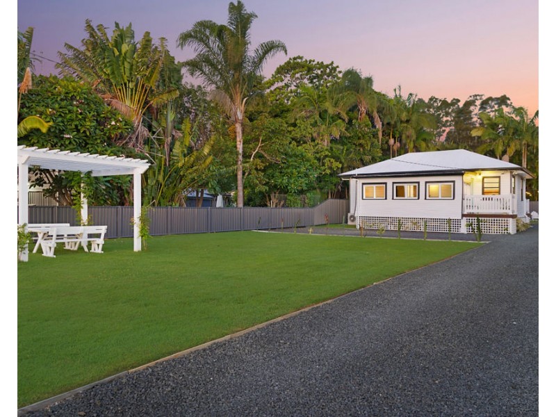 13 Fingal Road, Fingal Head NSW 2487