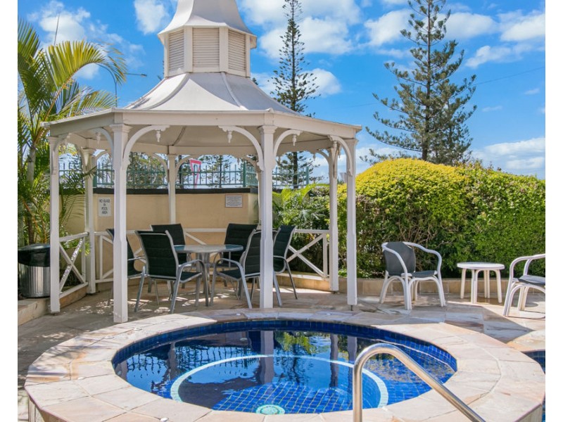 27/484-488 Marine Pde, Biggera Waters QLD 4216