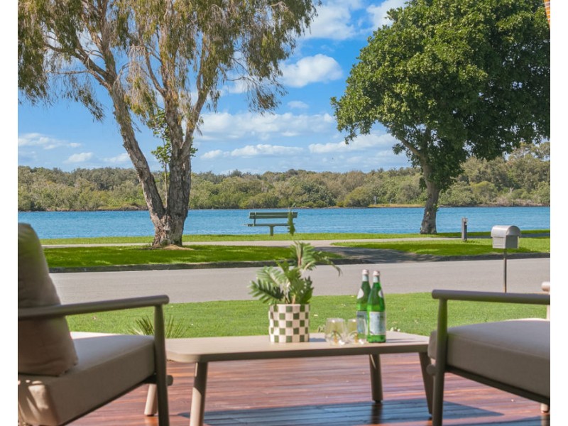 1/6 Keith Compton Drive, Tweed Heads NSW 2485