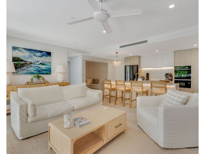 304/27 Garrick Street, Coolangatta QLD 4225