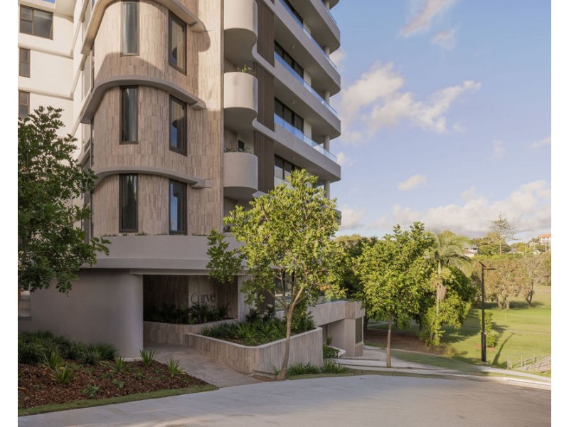 404/4 Carmichael Close, Coolangatta QLD 4225