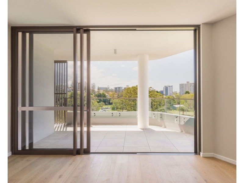 601/4 Carmichael Close, Coolangatta QLD 4225