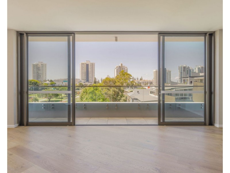 601/4 Carmichael Close, Coolangatta QLD 4225