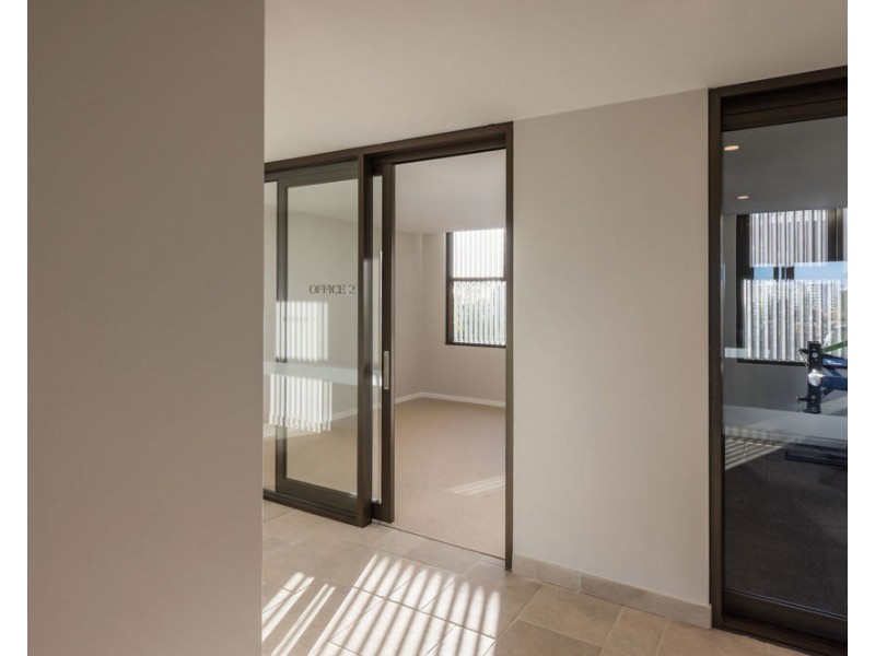 601/4 Carmichael Close, Coolangatta QLD 4225