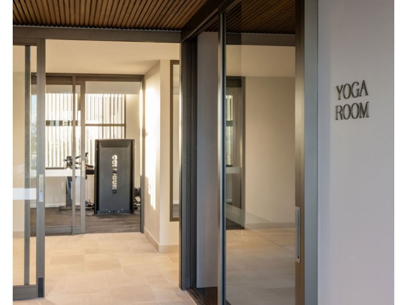 601/4 Carmichael Close, Coolangatta QLD 4225