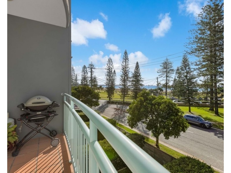 305/92-96 Musgrave Street, Coolangatta QLD 4225