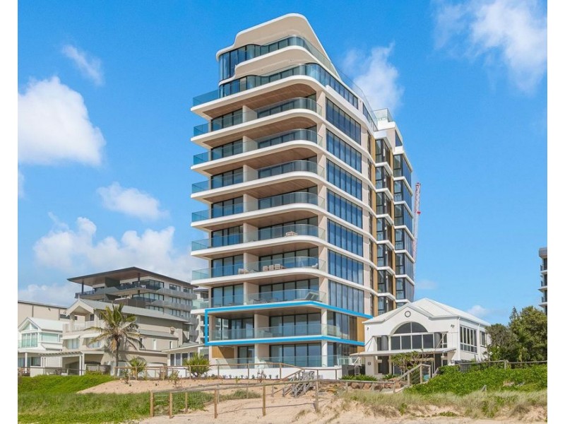 2/107 Jefferson Lane  ” Ophira”, Palm Beach QLD 4221