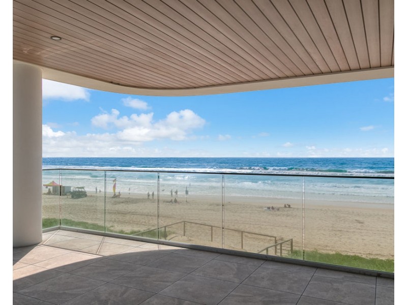 2/107 Jefferson Lane  ” Ophira”, Palm Beach QLD 4221